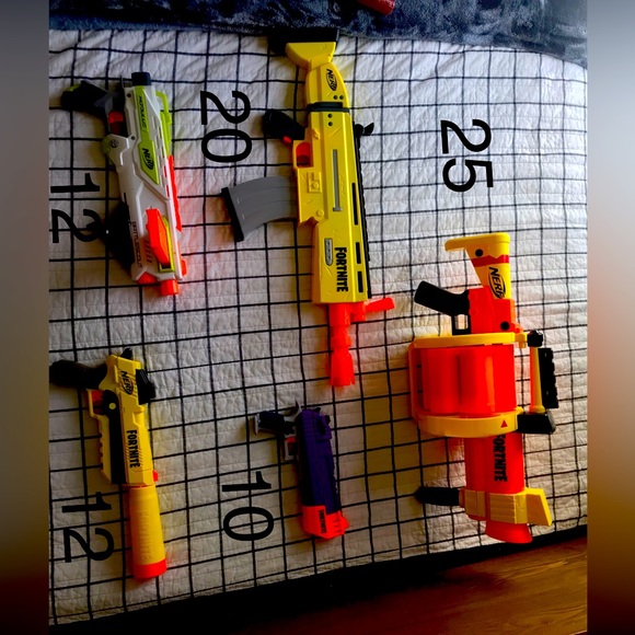 Nerf Guns - Picture 3 of 3